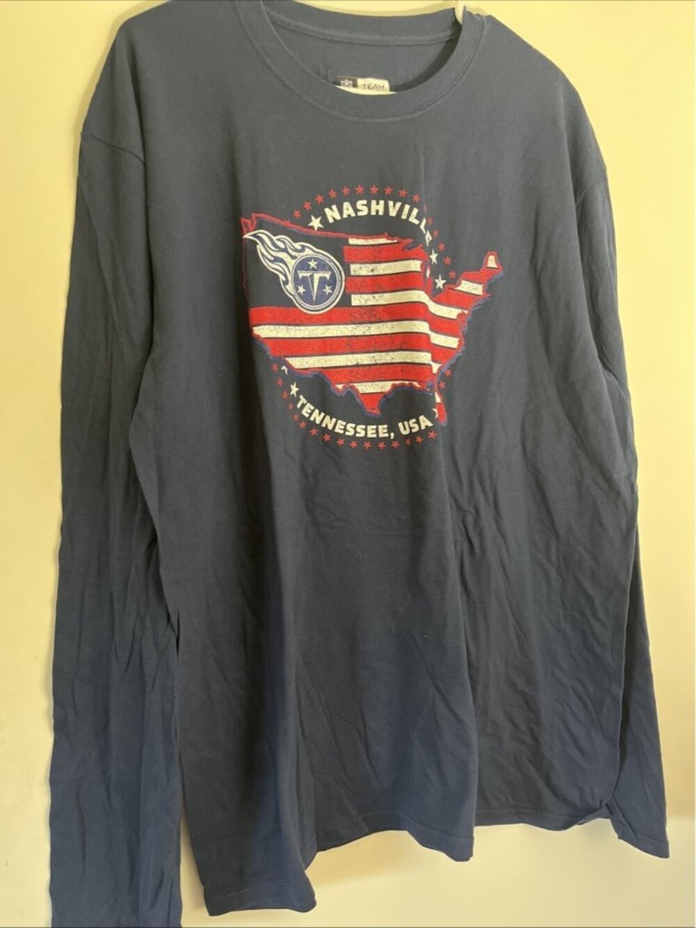 NFL Tennessee Titans Long Sleeve Navy XL NWOT America Shirt